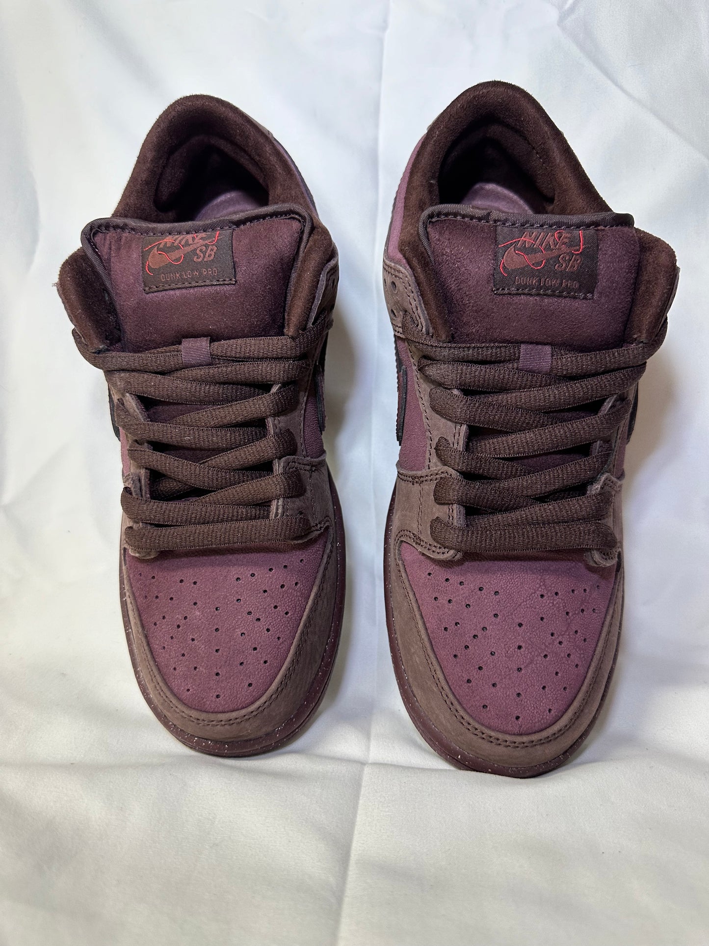 Nike SB Dunk Low Premium ‘Paris City Of Love Burgundy Crush’