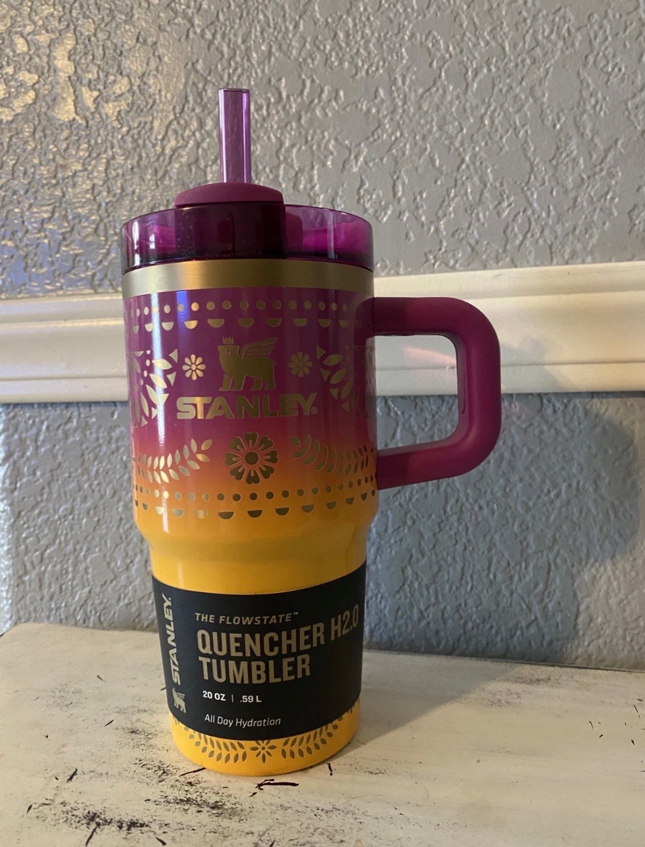 Stanley 20 oz. Quencher H2.0 FlowState Tumbler - Día de Los Muertos Collection “Sunrise Catrina”