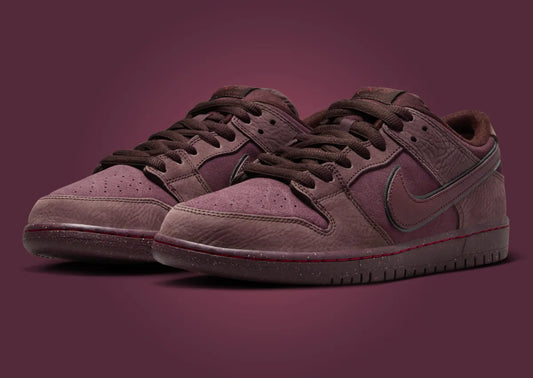 Nike SB Dunks Low Paris City Of Love Sneakers-Portcityhype.com