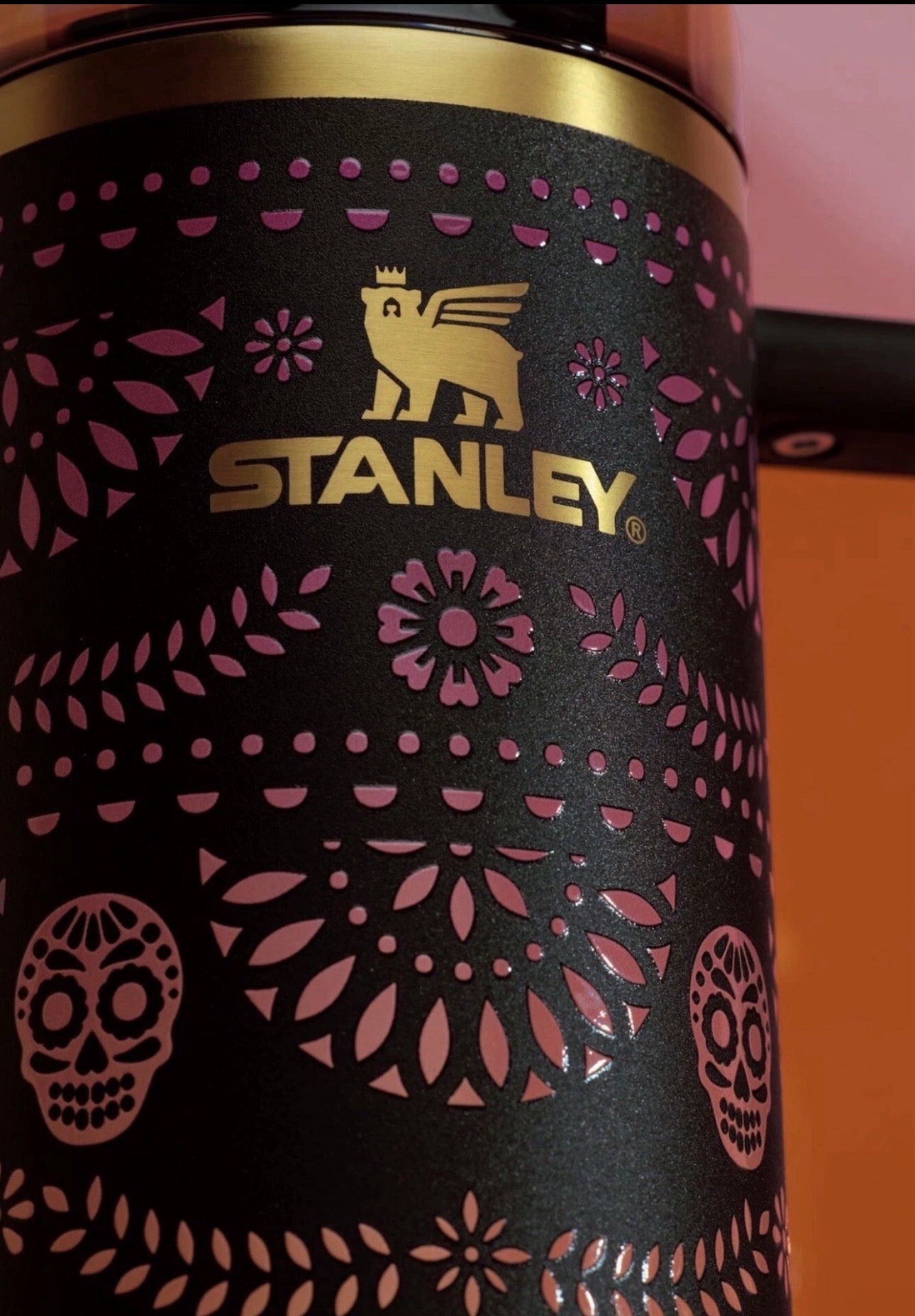 Stanley Dia De Los Muertos Tumbler Midnight Catrina 30 oz Quencher H2.0