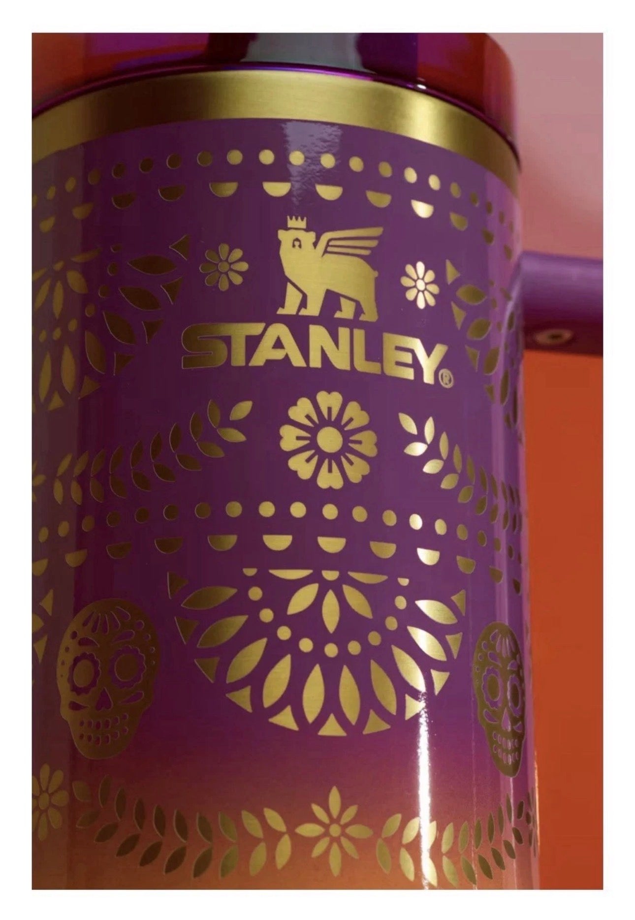 Stanley Dia De Los Muertos Tumbler Midnight Catrina 30 oz Quencher H2.0 “Sunrise Catrina”