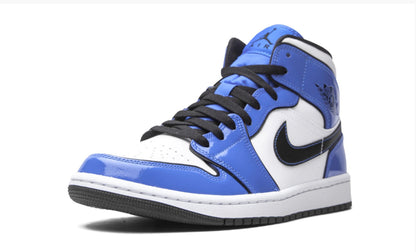 AIR JORDAN 1 MID SE "Signal Blue"