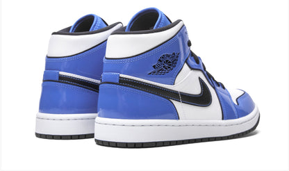 AIR JORDAN 1 MID SE "Signal Blue"