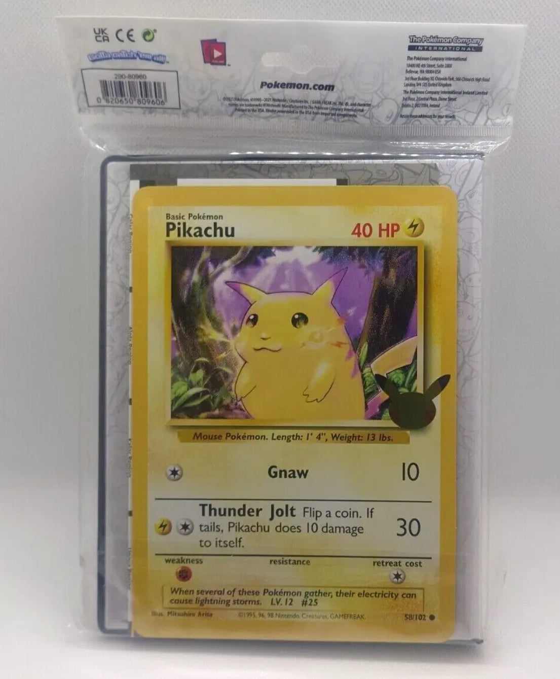 Pokemon : 25th Anniversary First Partner Collector’s Jumbo Pikachu Binder