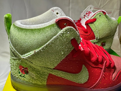 Nike Dunk High SB ‘Strawberry Cough’