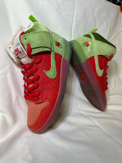 Nike Dunk High SB ‘Strawberry Cough’