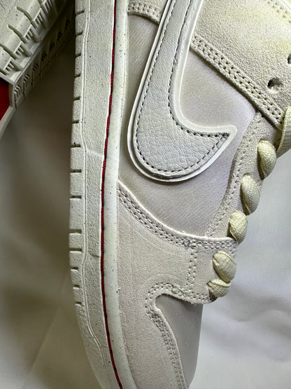 Nike Dunk Low Premium SB ‘Light Bone’ “ City Of Love “