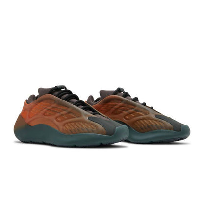 Yeezy 700 “Copper Fade”