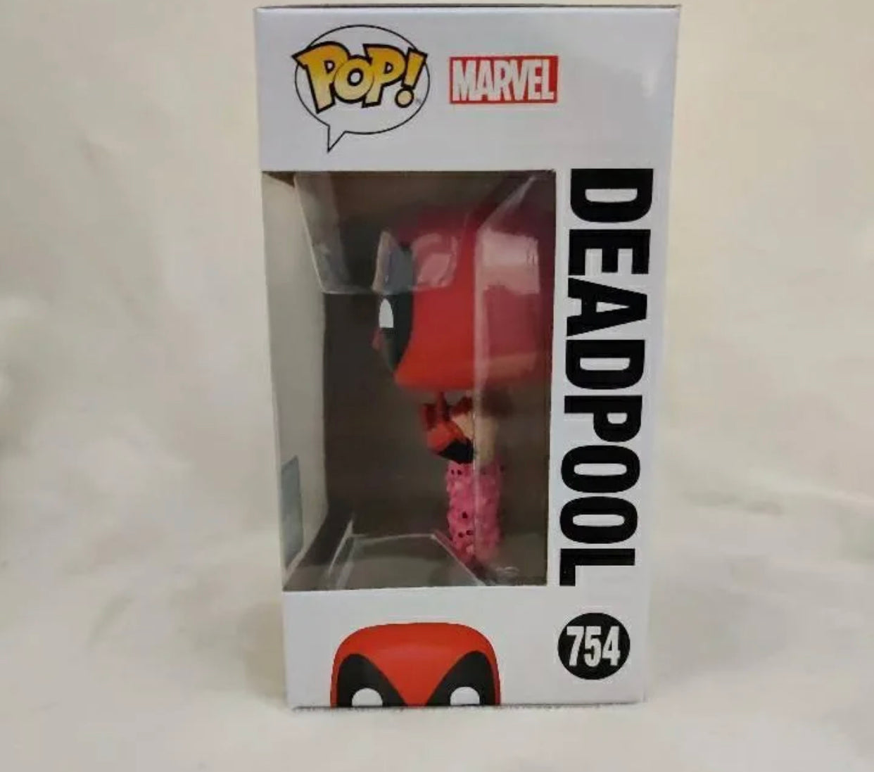 FUNKO POP! MARVEL LIMITED EDITION “DEADPOOL” #754