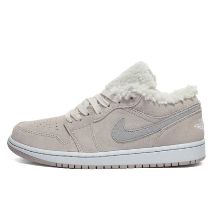 WMNS Air Jordan 1 Low SE “College Grey”